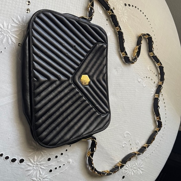 Revillion black quilted leather handbag - Picture 5 of 5